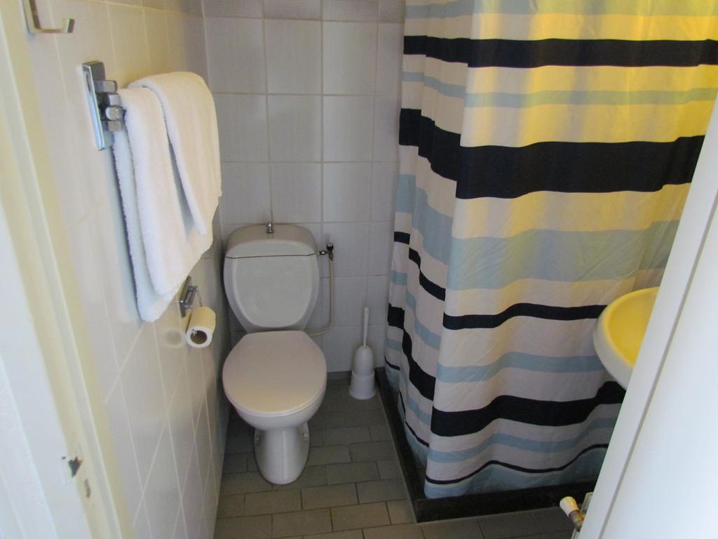 Hotel Cafe Woud Den Helder Zimmer foto